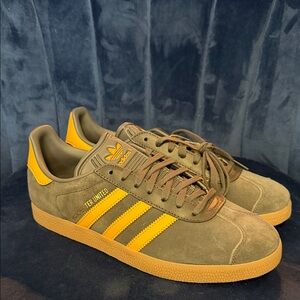 Manchester United x adidas Gazelle Black Men’s Soccer Shoe Size 9.5 NIB